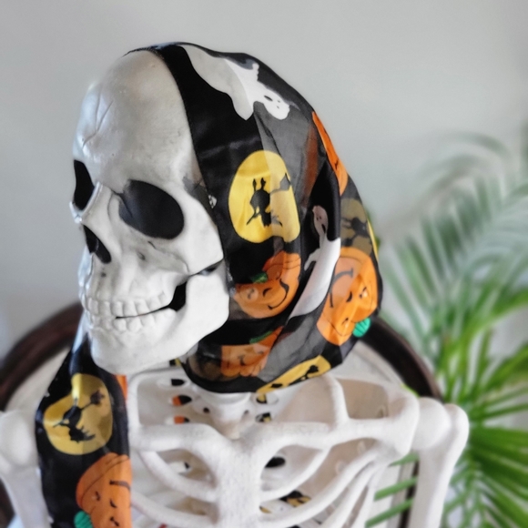 Great Halloween Scarf - Picture 6 of 6